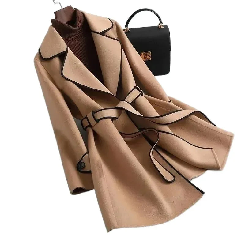 Women's Woollen Coat with Contrasting Piping
